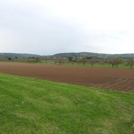 Holiday home Maison De Plain-pied Avec Cheminee Et Wifi A - Fr-1-616-3