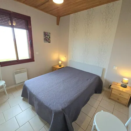 Maison De Plain-pied Avec Cheminee Et Wifi A - Fr-1-616-3 *